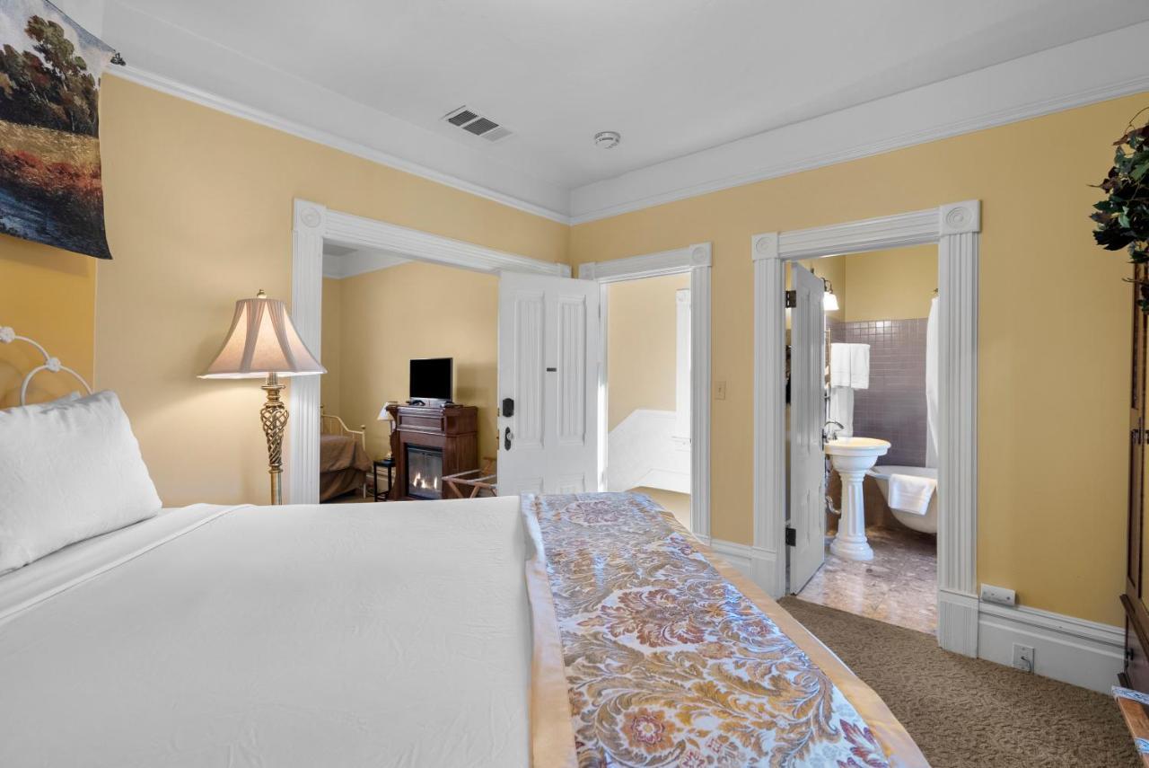 Hennessey House Bed And Breakfast Напа Екстериор снимка